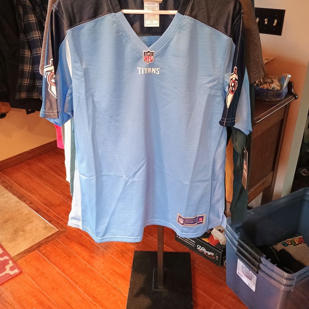 NFL Titans Blue and Navy Jersey Bin 27